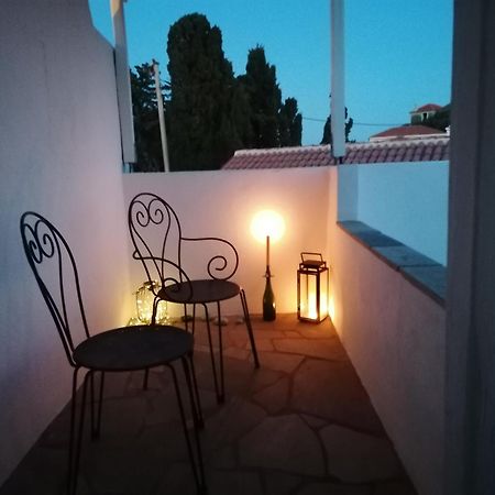 Eleanora Cottage Alónnisos 외부 사진
