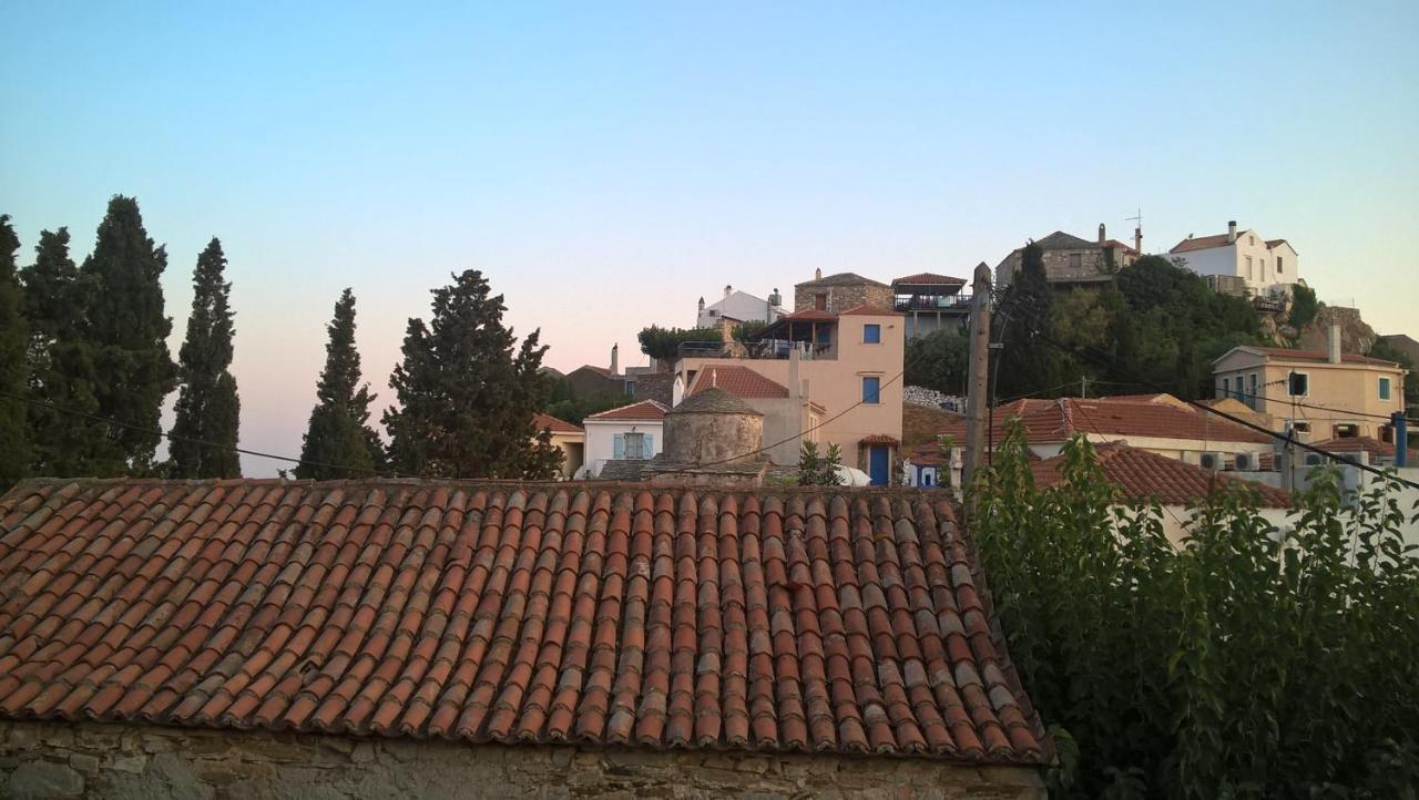 Eleanora Cottage Alónnisos 외부 사진